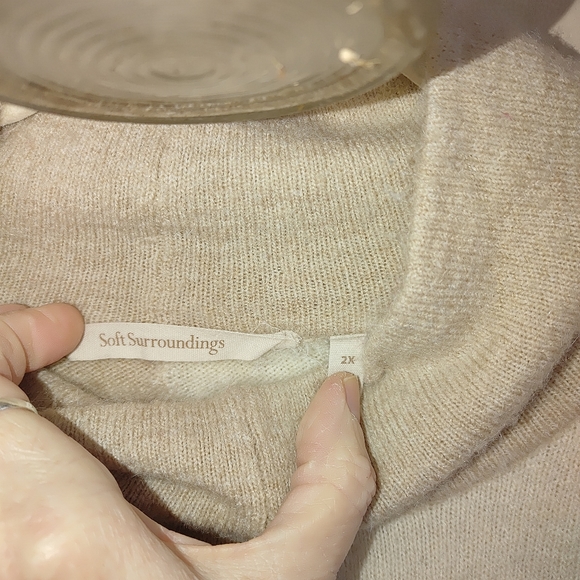 Soft Surroundings Beige Tan Color block Sweater (2X) - Picture 6 of 11